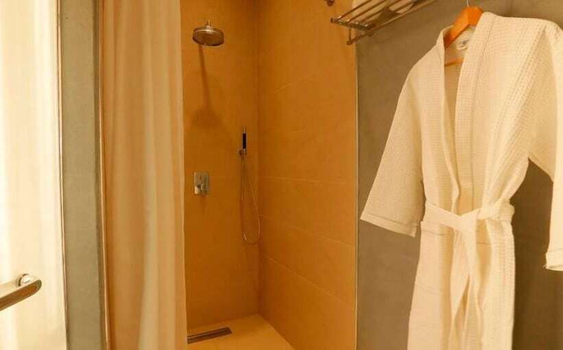 Fotos del hotel Pictures Suites:  17