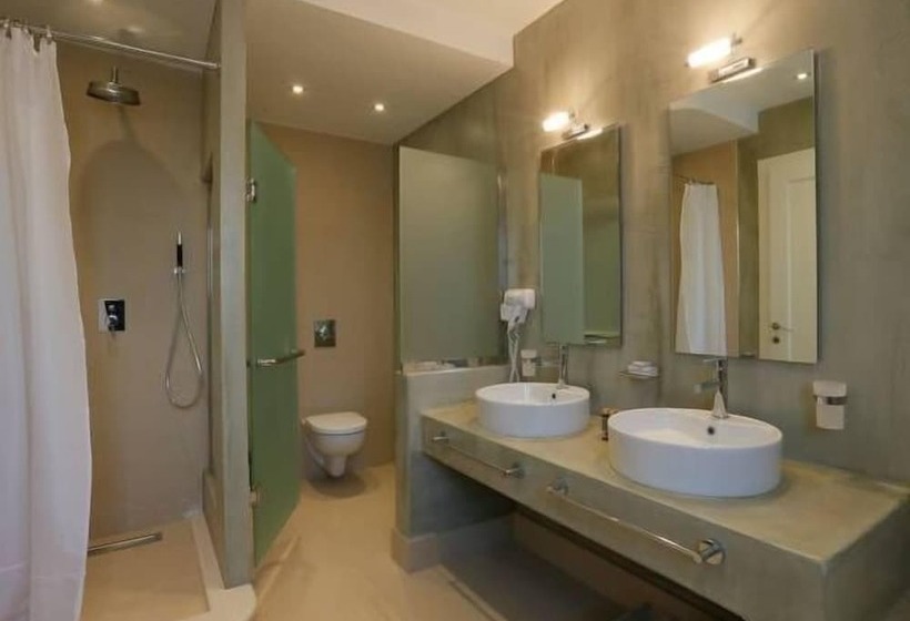 Fotos del hotel Pictures Suites:  5