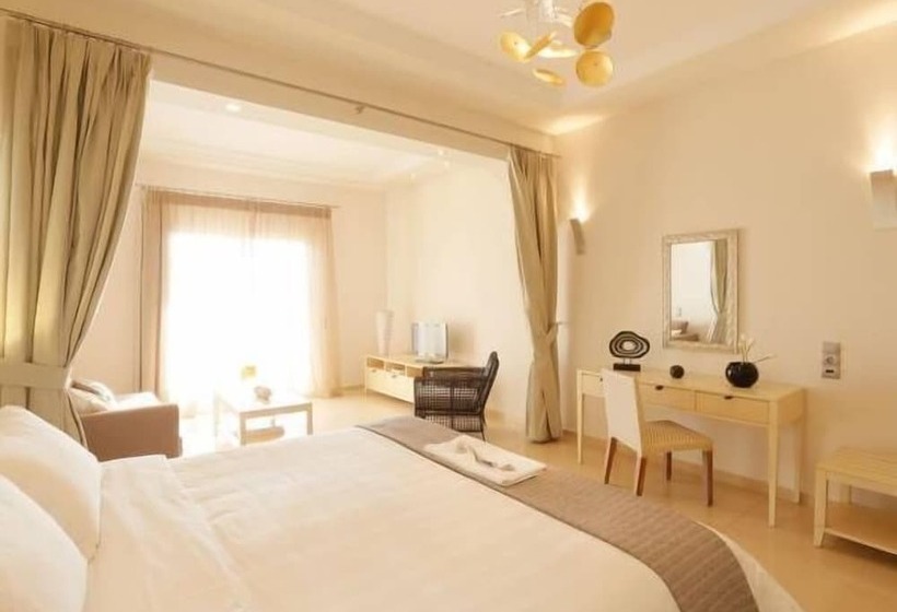 Fotos del hotel Pictures Suites:  16