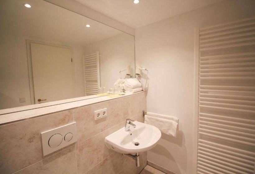 Fotos del hotel Das Kleine  In München:  4