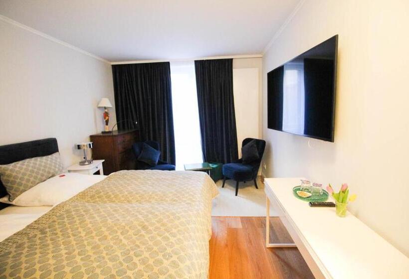 Fotos del hotel Das Kleine  In München:  10