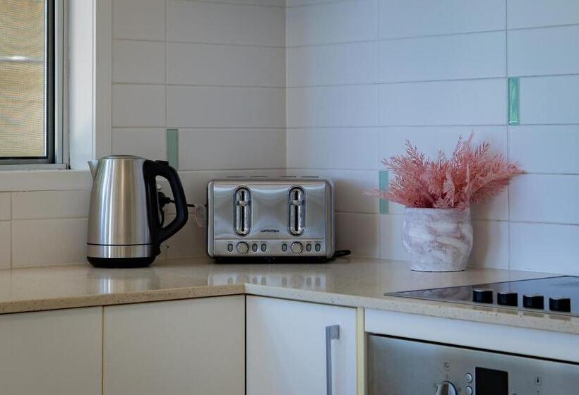 Fotos del hotel Summit Apartments Airlie Beach:  2