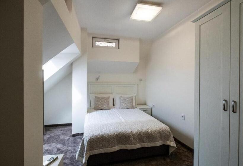 Fotos del hotel Caro Apartments & Rooms:  10