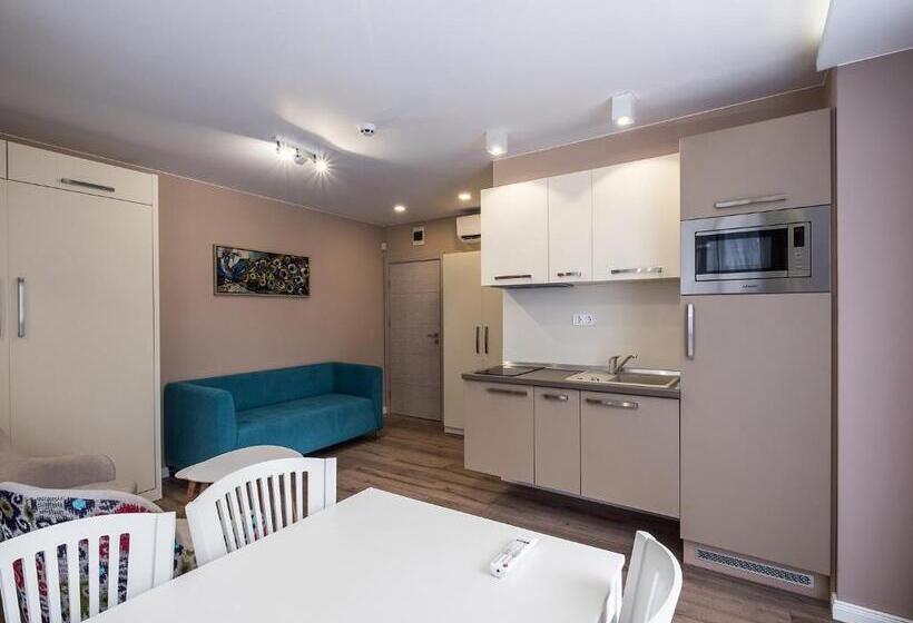 Fotos del hotel Caro Apartments & Rooms:  6