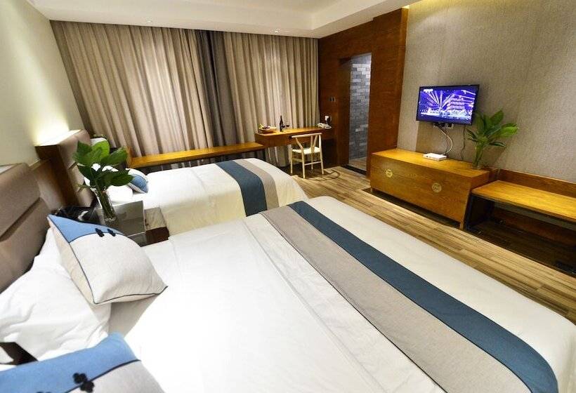 Fotos del hotel Ctn Liriver Boutique:  10