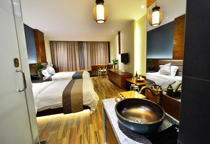 Fotos del hotel Ctn Liriver Boutique:  18