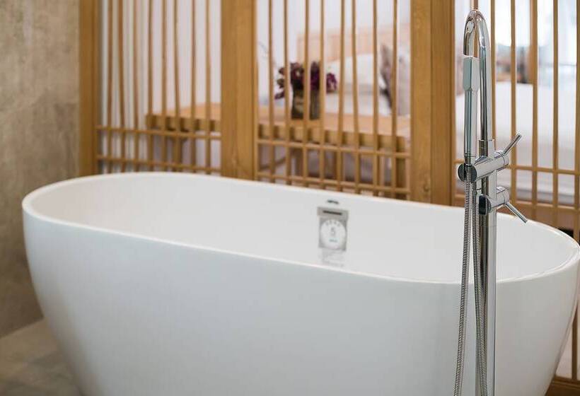 Fotos del hotel Ctn Liriver Boutique:  5