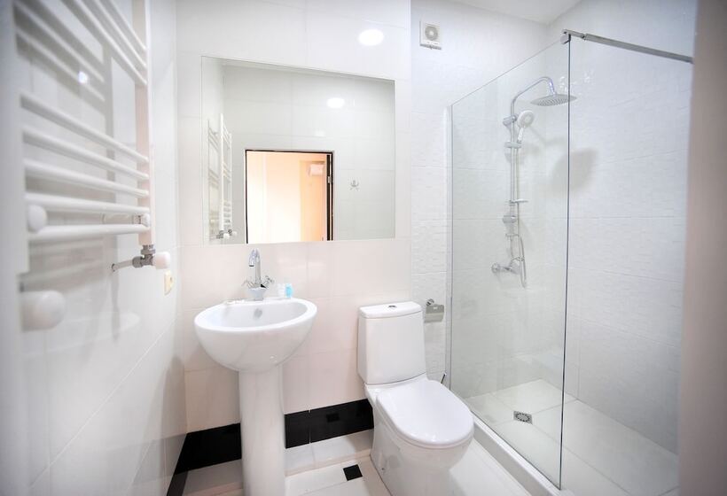 Fotos del hotel Rk Hotel:  6