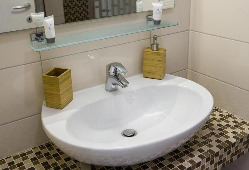 Fotos del hotel Laura Lux Suites:  18