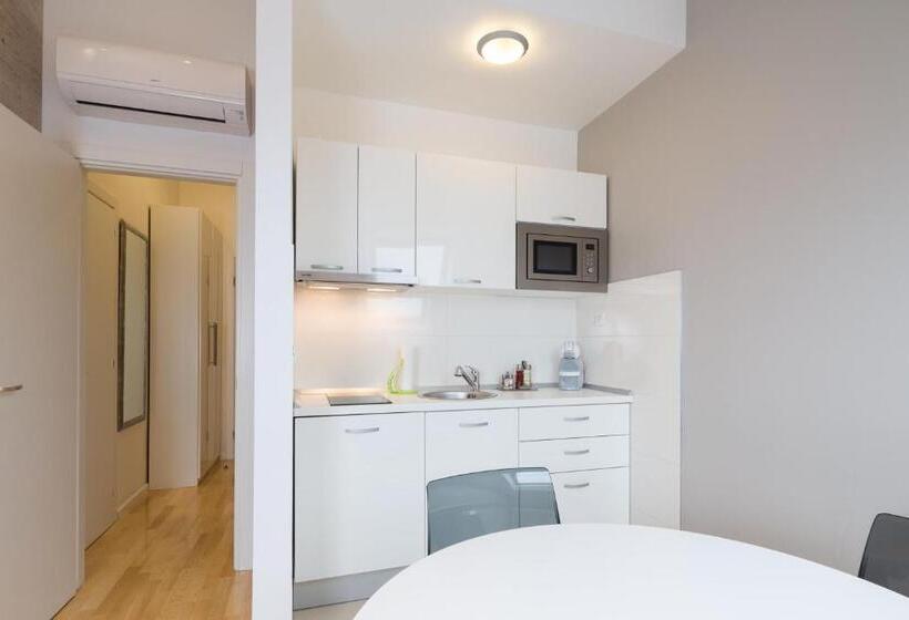 Fotos del hotel Laura Lux Suites:  4