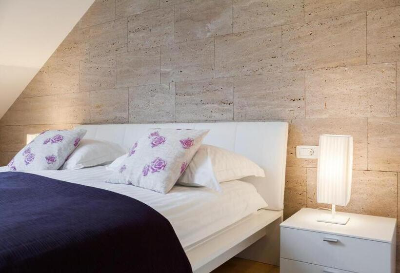 Fotos del hotel Laura Lux Suites:  13