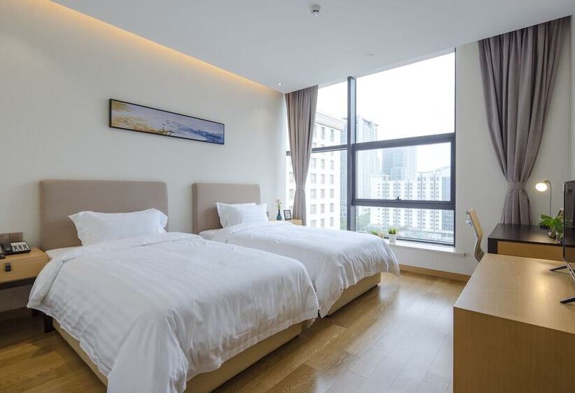 Fotos del hotel Pushi Serviced Apartment:  10