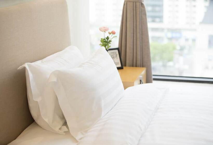 Fotos del hotel Pushi Serviced Apartment:  11