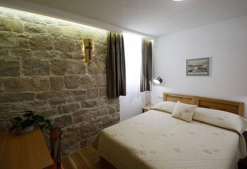 Fotos del hotel Villa Desideria:  12