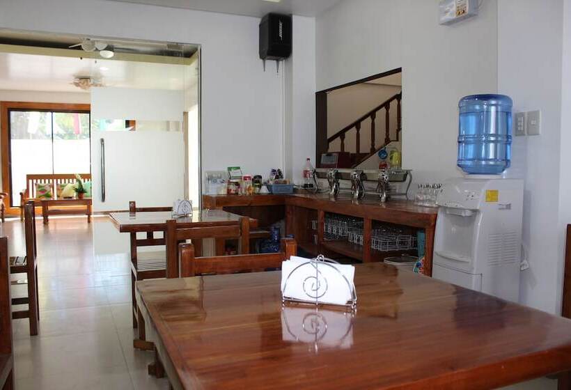 Fotos del hotel Casa Belina Tourist Inn:  3