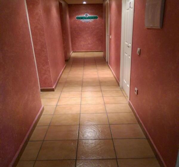 Fotos del hotel Hostal Velarde:  25