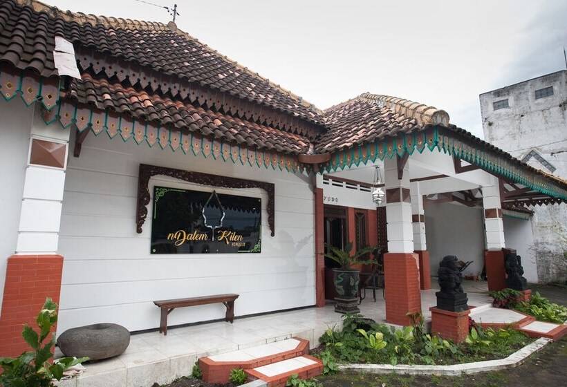 Fotos del hotel Reddoorz Near Brawijaya University:  3