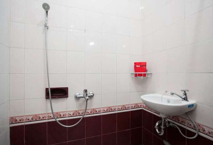 Fotos del hotel Reddoorz Near Brawijaya University:  11
