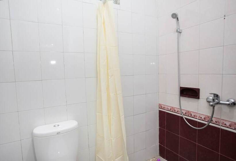 Fotos del hotel Reddoorz Near Brawijaya University:  13