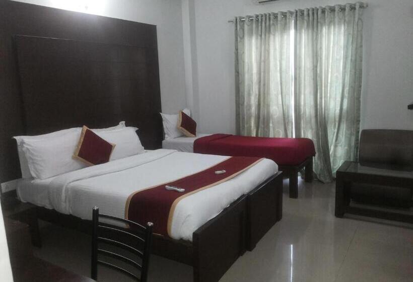 Fotos del hotel Orion Residency:  3