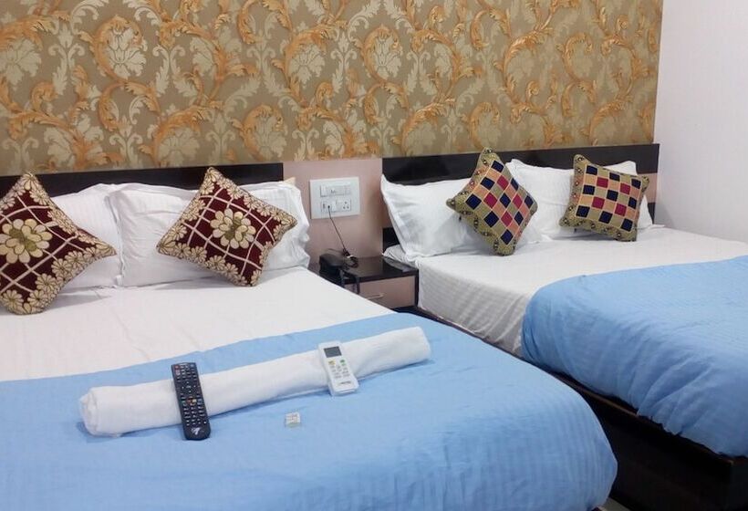 Fotos del hotel Sion Residency:  16