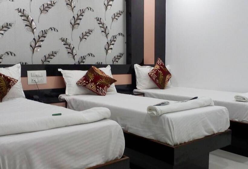 Fotos del hotel Sion Residency:  4