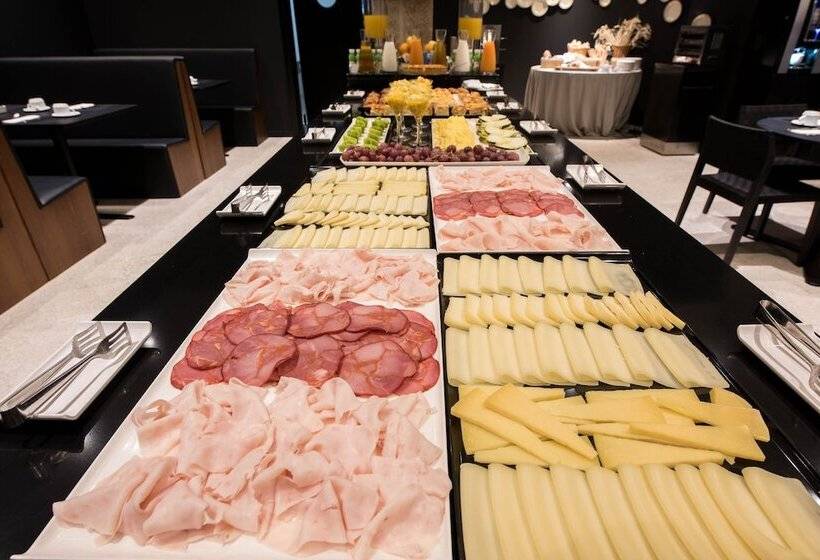 Fotos del hotel Apartamentos The Arc Carrís:  15