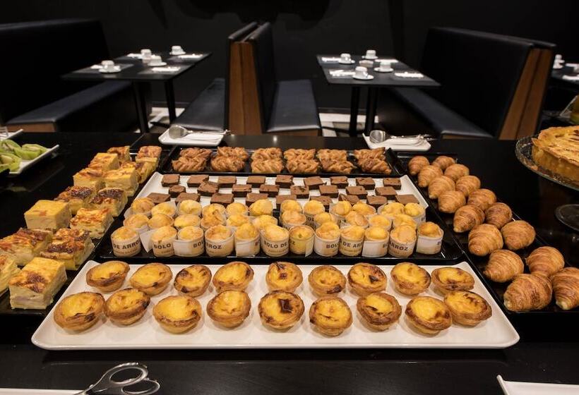 Fotos del hotel Apartamentos The Arc Carrís:  18