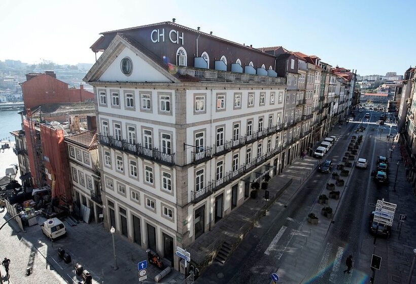 Apartamentos The Arc Carrís