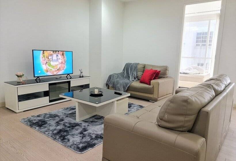 Fotos del hotel Binjai 8 Premium Soho:  2