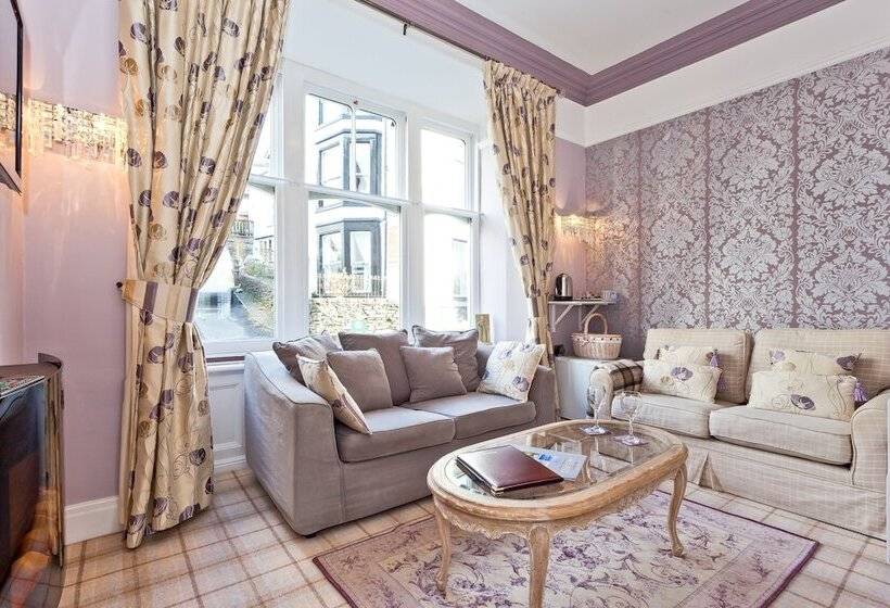 Fotos del hotel Bowness Bay Suites:  10