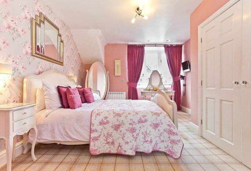 Fotos del hotel Bowness Bay Suites:  22