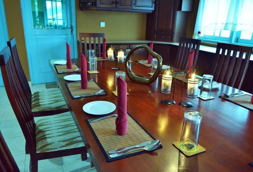 Fotos del hotel Hillcrest Villa:  7