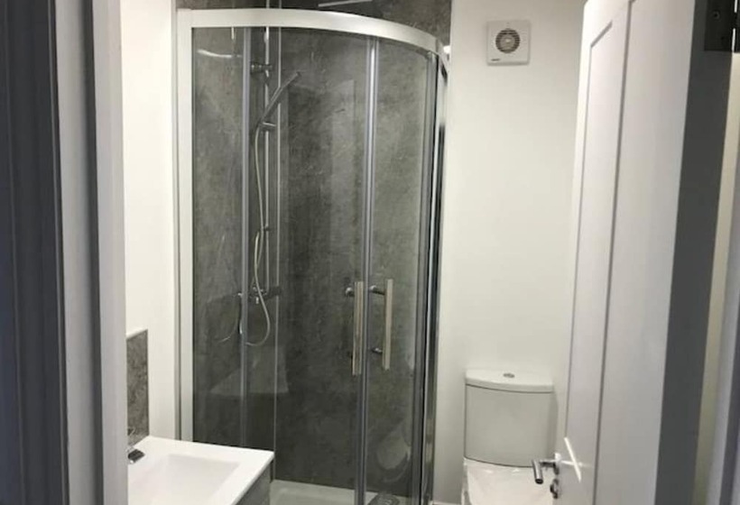 Fotos del hotel Iffley Town House:  3