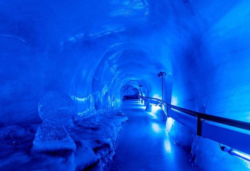 Fotos del hotel Grand Your Home With Common Kitchens:  9