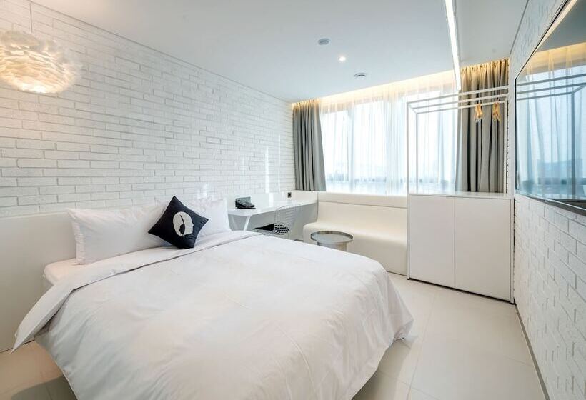 Fotos del hotel The Designers Ddp:  2