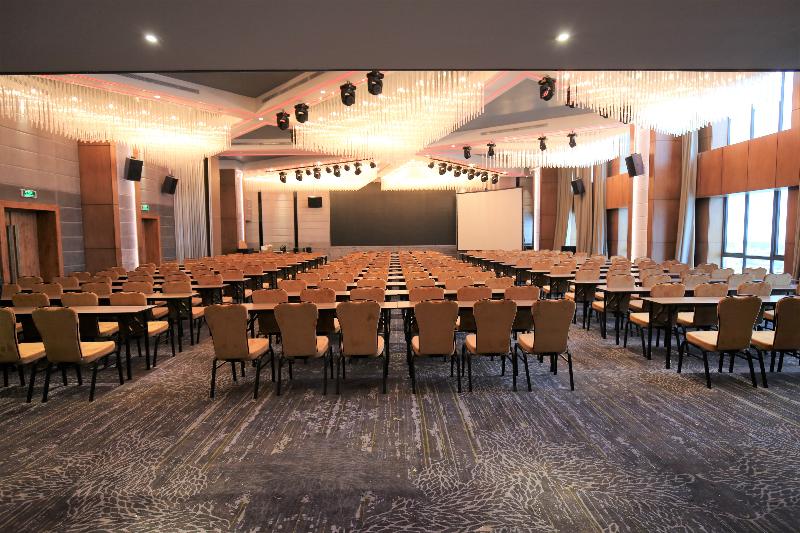 Fotos del hotel New Orient Hotel Danang:  7