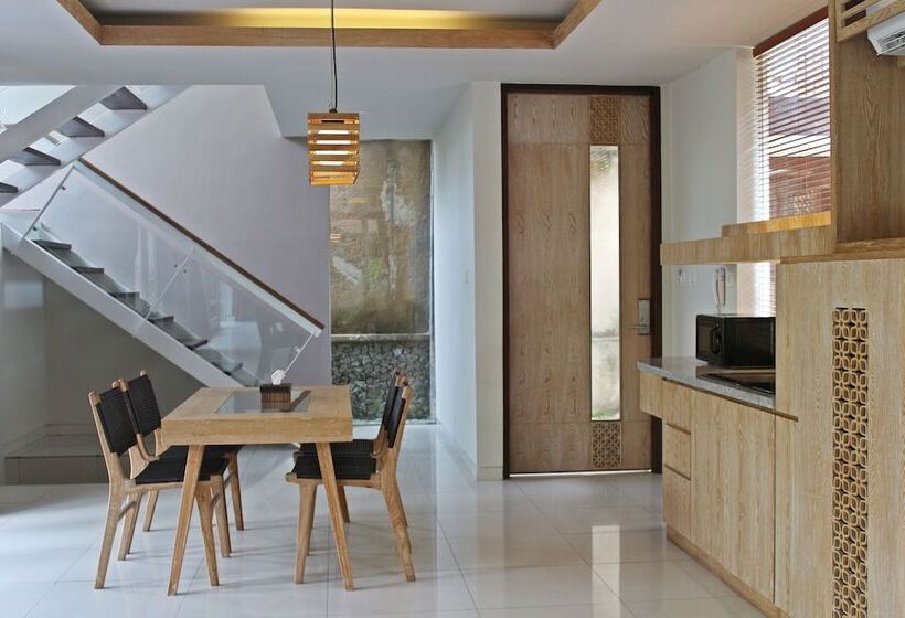 Fotos del hotel Green Fields Luxury Villas:  25