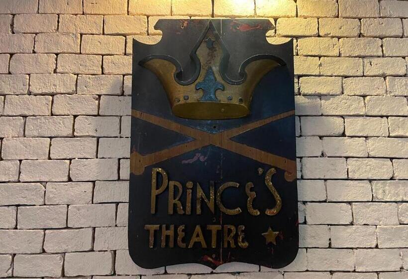 Fotos del hotel Prince Theatre Heritage Stay:  6