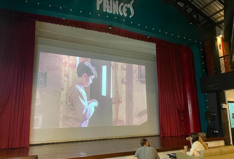 Fotos del hotel Prince Theatre Heritage Stay:  13