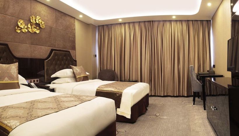 Fotos del hotel Pullanoman Holiday Inn:  9