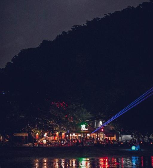 Fotos del hotel 15 Palms Beach Resort:  19