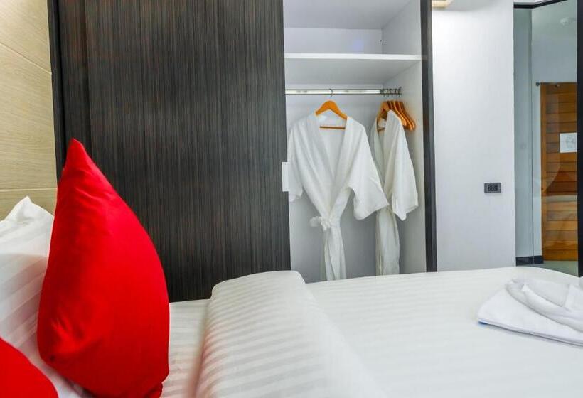 Fotos del hotel The Lucky Beach Ao Nang:  25