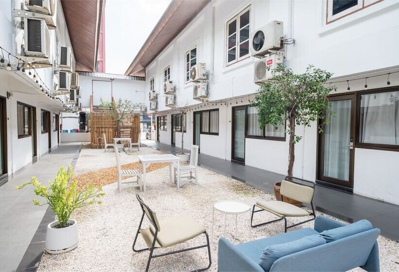 Fotos del hotel St Holiday:  14