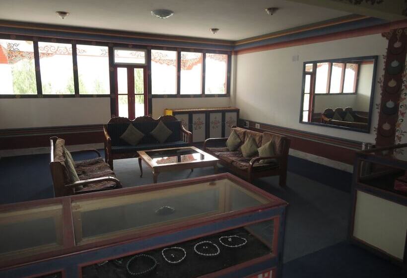 Fotos del hotel Namsay Chholing Resort:  9