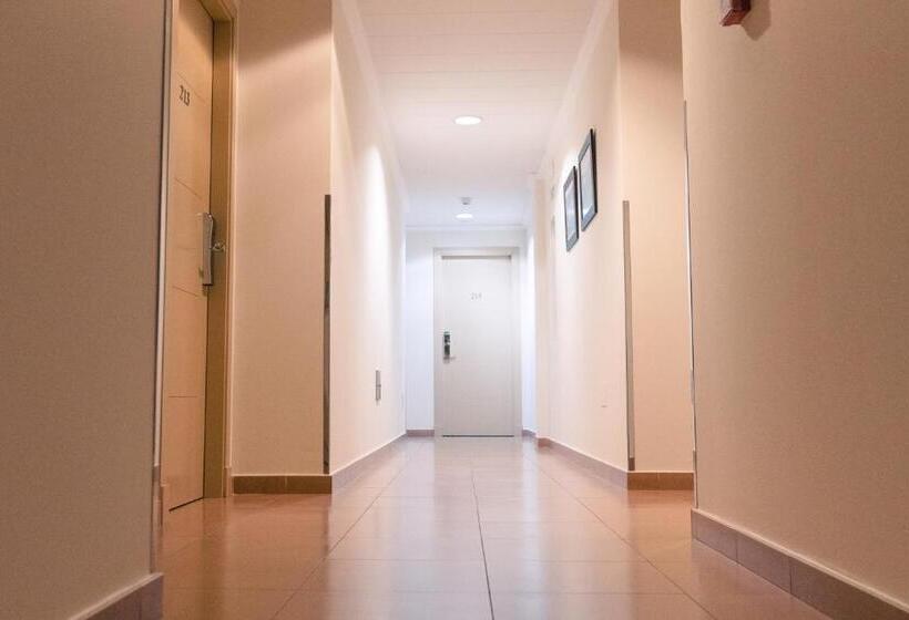 Fotos del hotel Hotel Loar Ferreries:  12