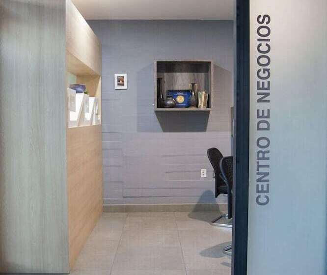 Fotos del hotel Maria Ines Hotel Suite:  17