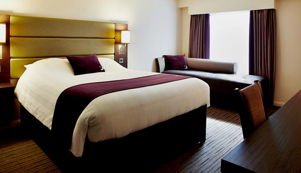 Fotos del hotel Premier Inn Manchester Prestwich:  2