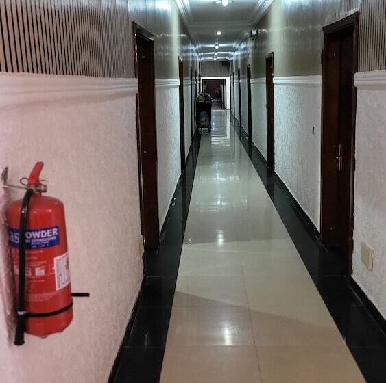 Fotos del hotel Metzy Residence:  25