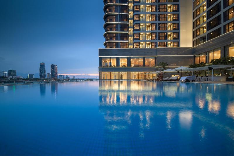 Vinpearl Condotel Riverfront Danang